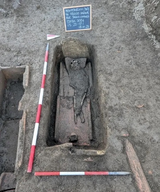 Documentazione archeologica &middot; Propriet&agrave; Lombardi &mdash; Montesarchio