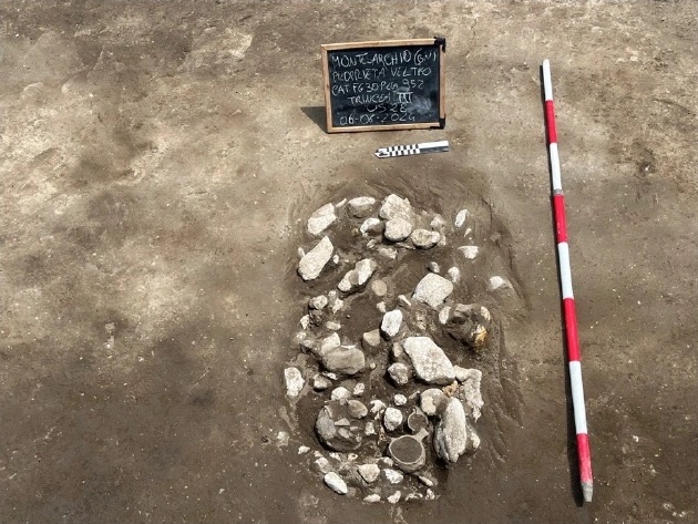 Archaeological documentation · Proprietà Veltro